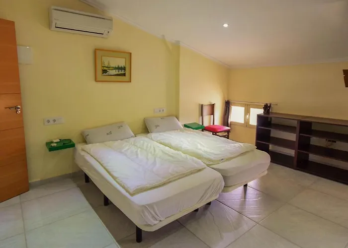 La Fontaine Semesterbostad